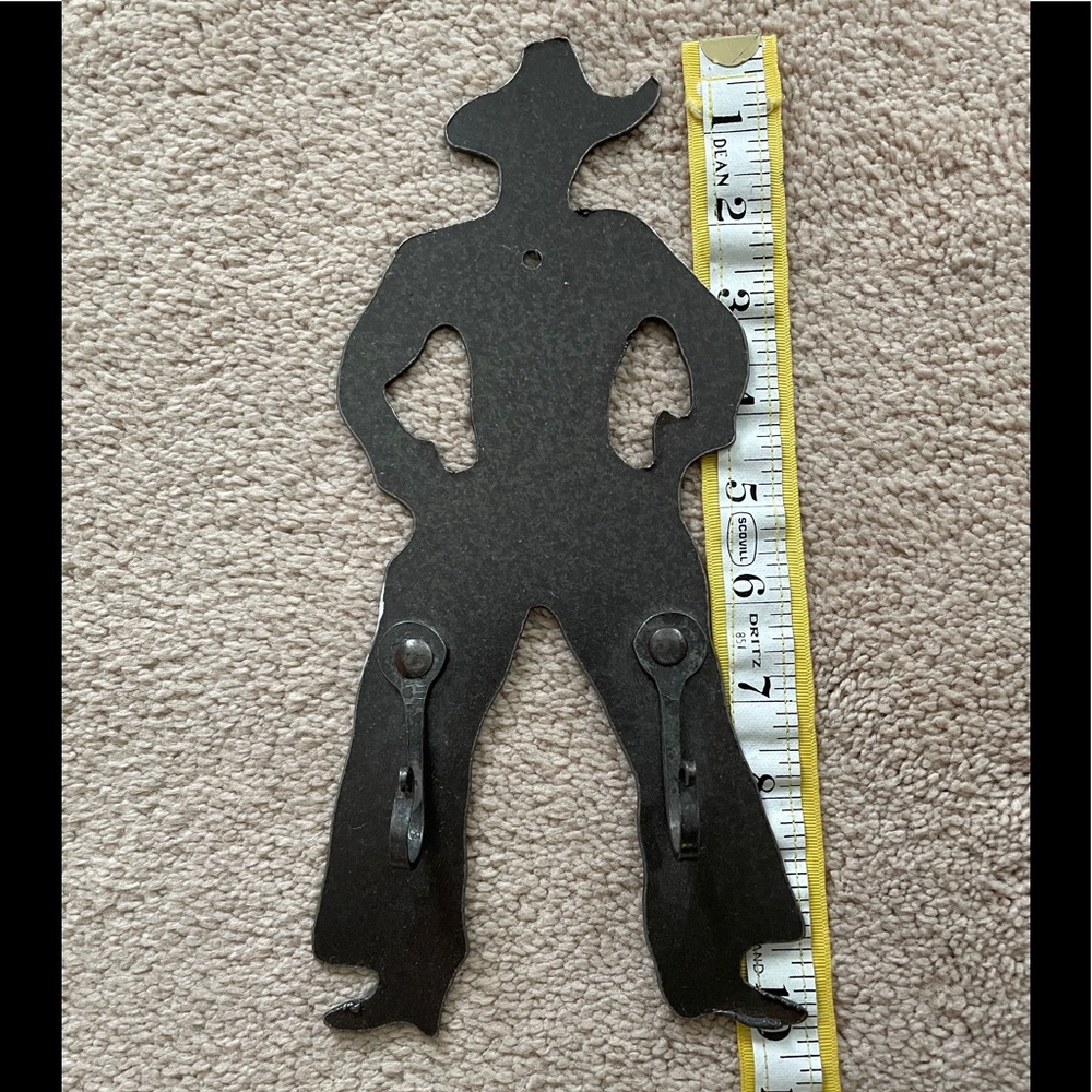 10” metal gunmetal gray western themed hook.
